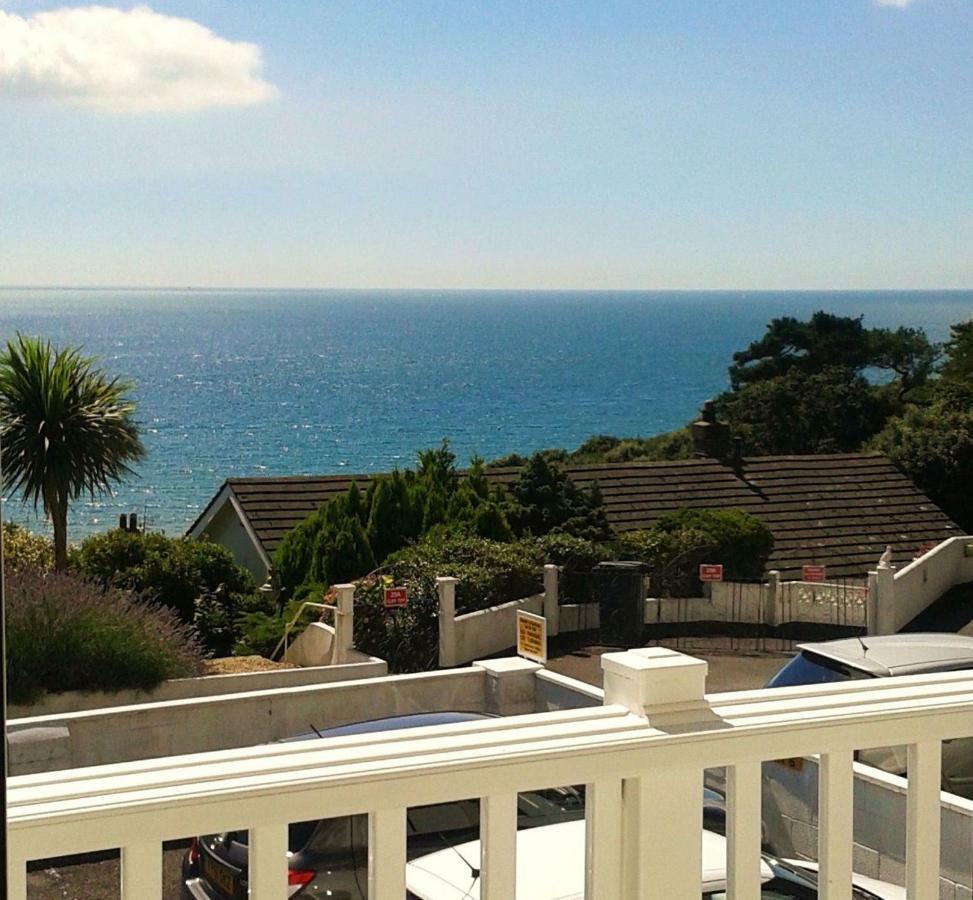 A Beautiful Apartment With Stunning Sea Views & Private Balcony Bournemouth Exteriér fotografie